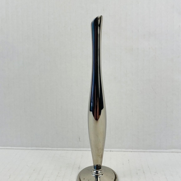 Silver vase Bud vase silver tone slim curved thin flower flowers floral - Picture 4 of 11